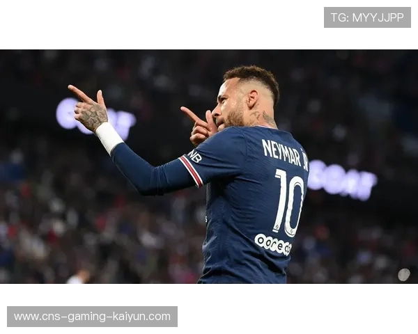 内马尔脚外侧一磕形成直塞，巴西攻势立刻提速