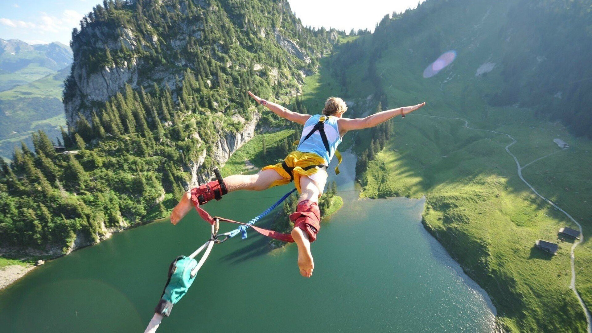 俱乐部内容商业化：付费专栏变现实操案例，俱乐部的运营模式